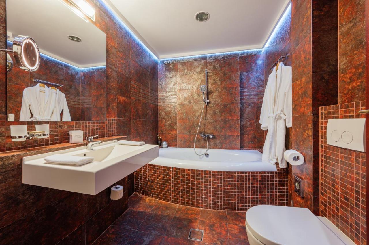 L'Art Hotel 카레이 외부 사진
